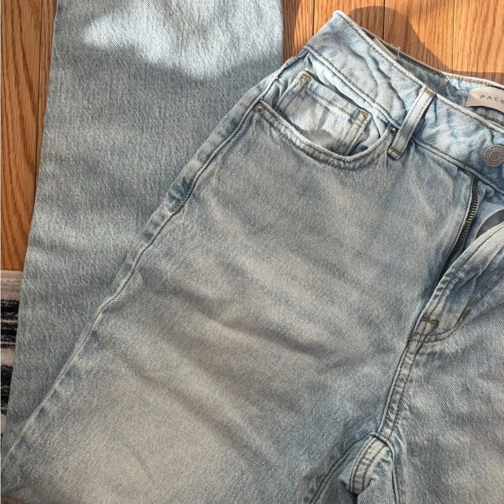 PacSun Women's Light Blue Straight Leg Jeans - Picture 2 of 6